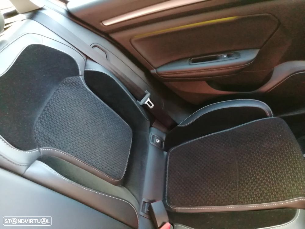 Renault Mégane Sport Tourer - 14