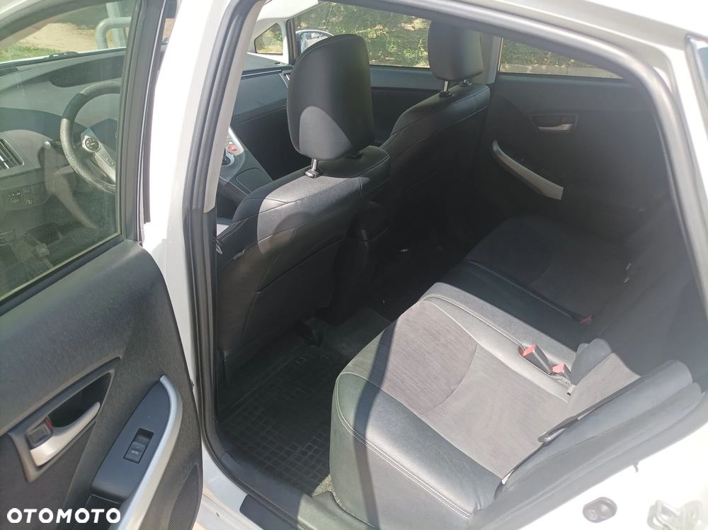 Toyota Prius 1.8 Hybrid Active - 20