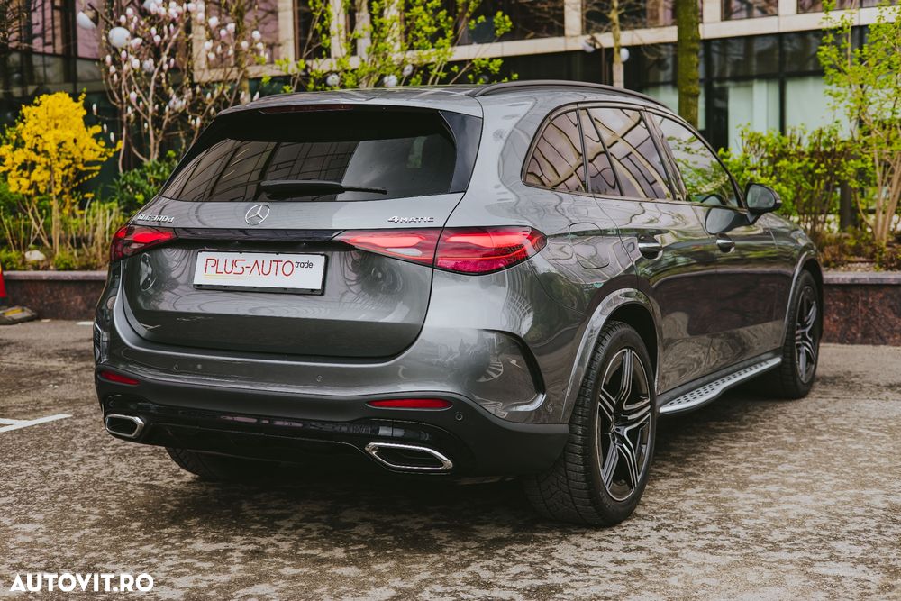 Mercedes-Benz GLC 300 d 4MATIC MHEV - 9