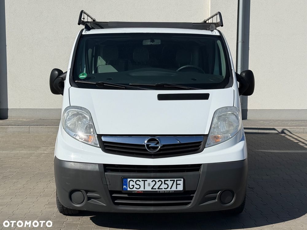 Opel Vivaro - 2