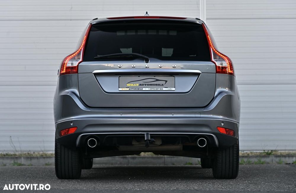 Volvo XC 60 D5 AWD Geartronic Summum - 10