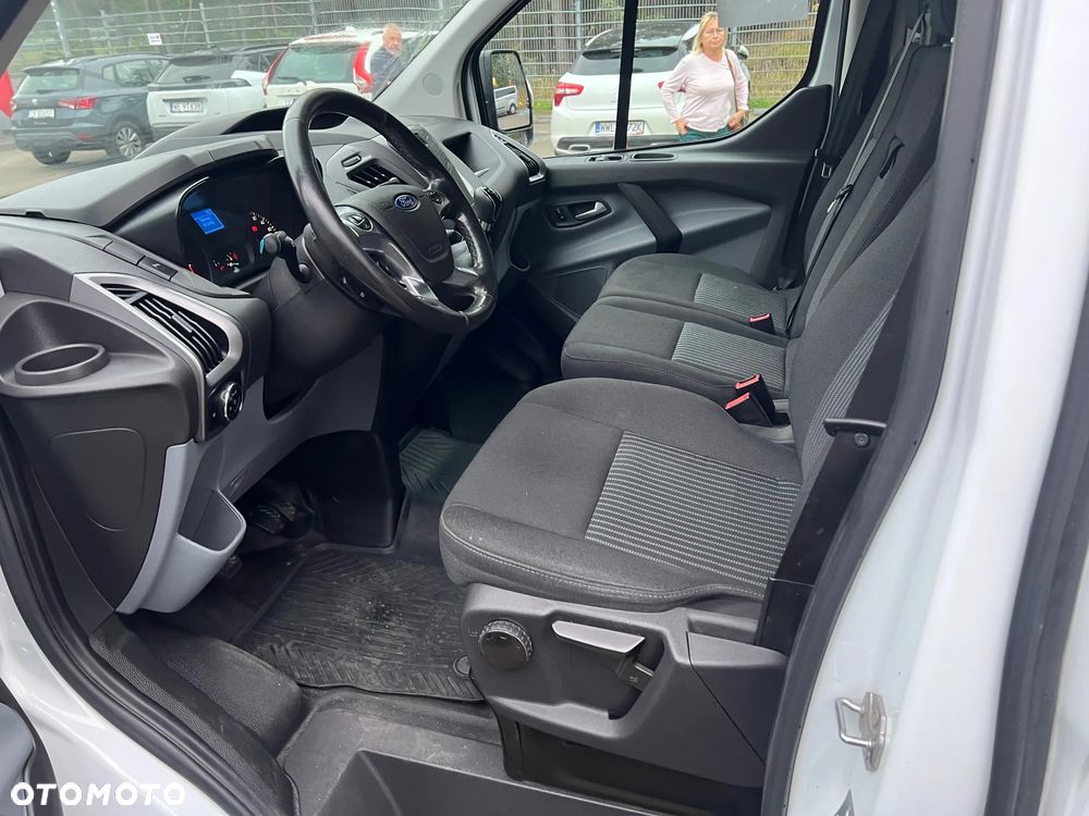 Ford Transit Custom - 15