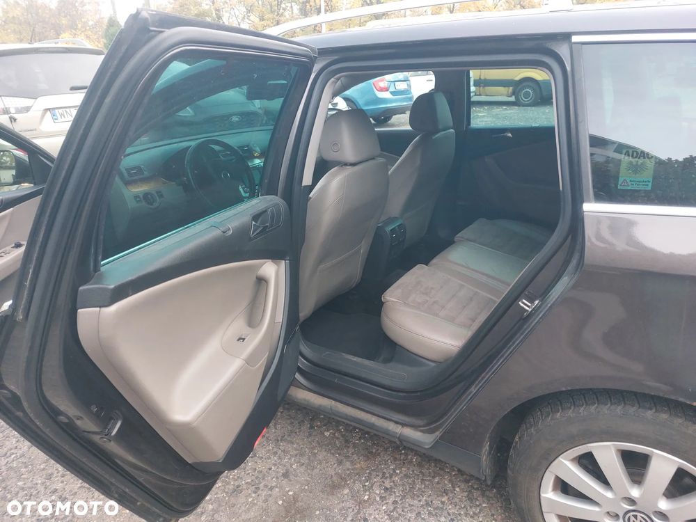 Volkswagen Passat - 5