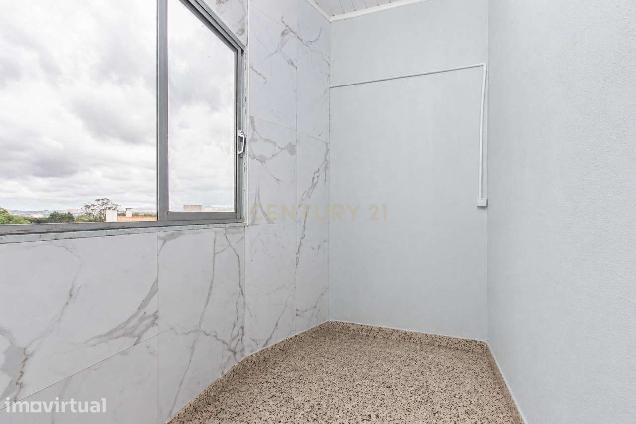 Apartamento T1 Próximo ao Metro da Reboleira - Grande imagem: 5/19