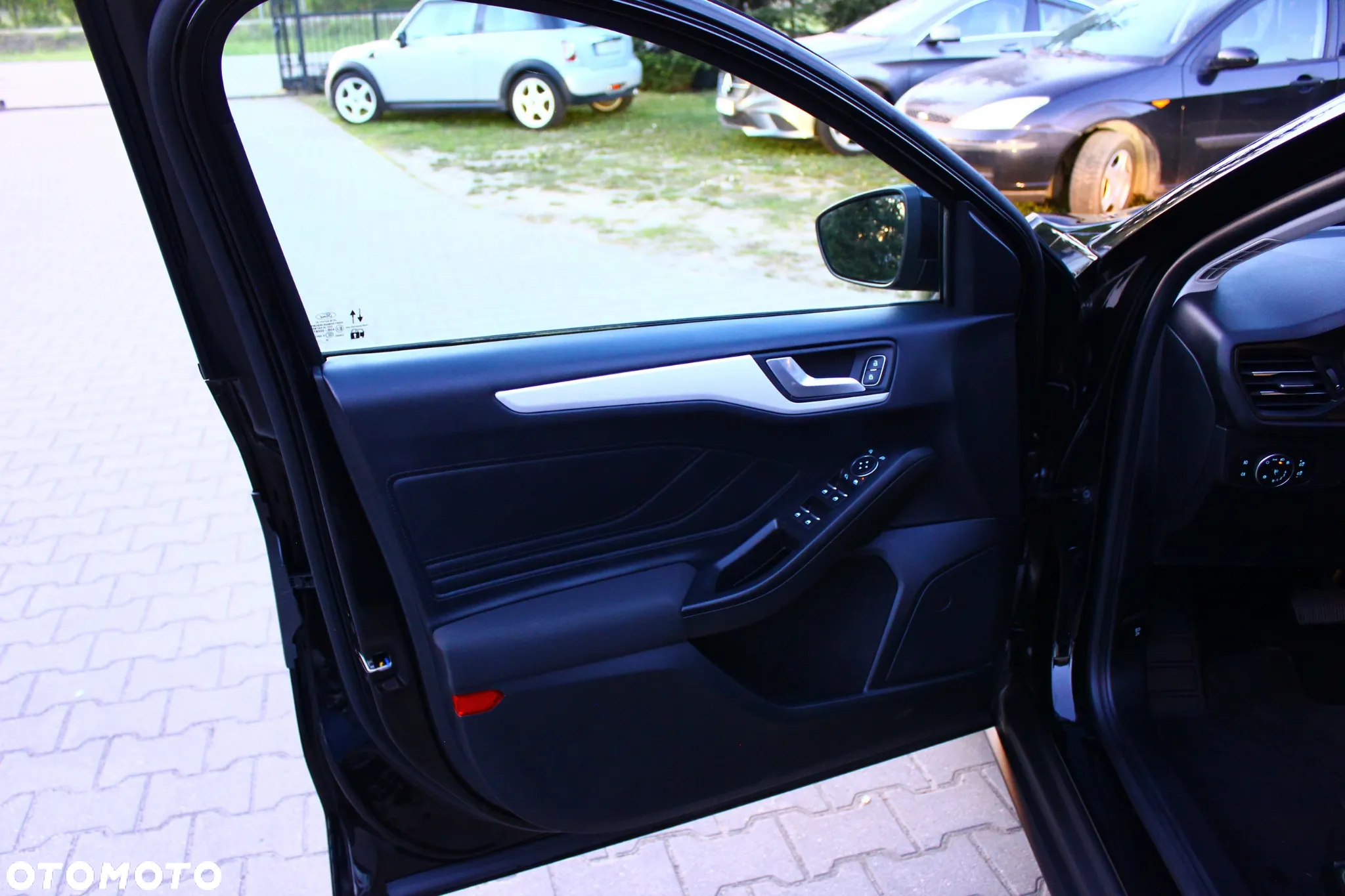 Ford Focus 1.5 EcoBlue Start-Stopp-System TITANIUM - 33