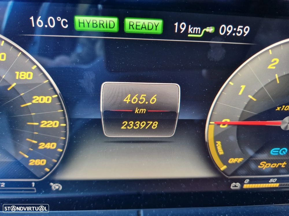 Mercedes-Benz E 300 de Avantgarde - 21