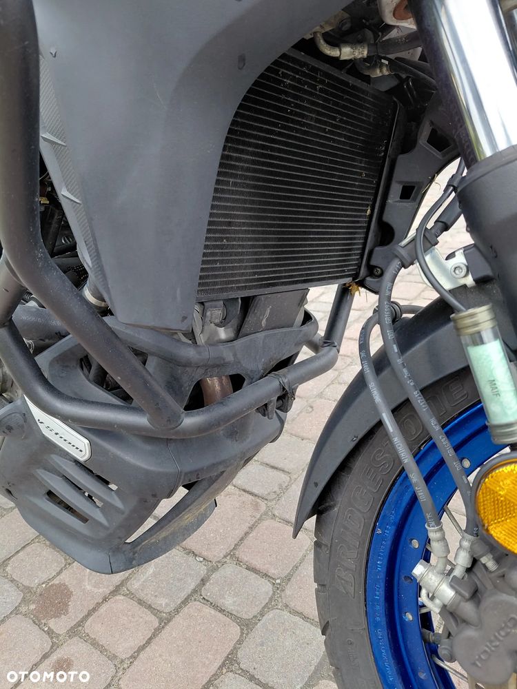 Suzuki V-STROM - 13