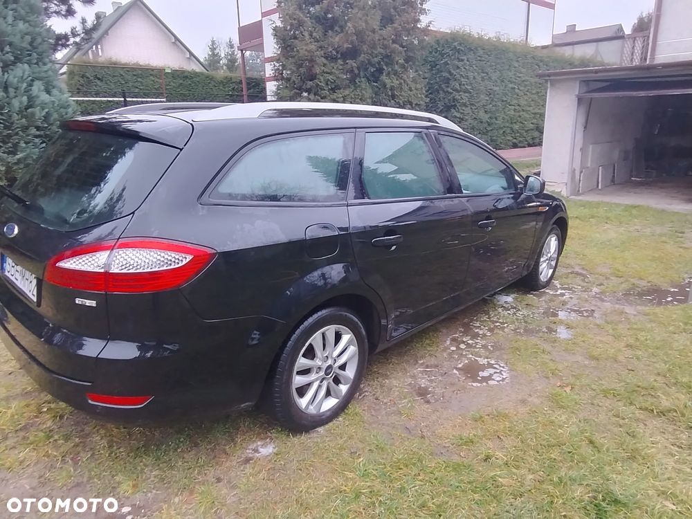 Ford Mondeo SW 1.8 TDCi Trend - 18