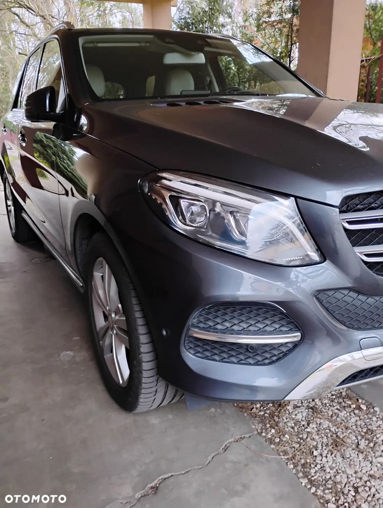 Mercedes-Benz GLE 350 d 4-Matic - 3