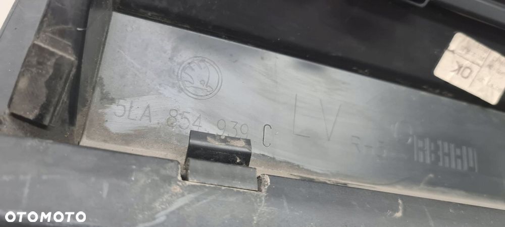 skoda enyaq listwa drzwi dolna lewa - 6