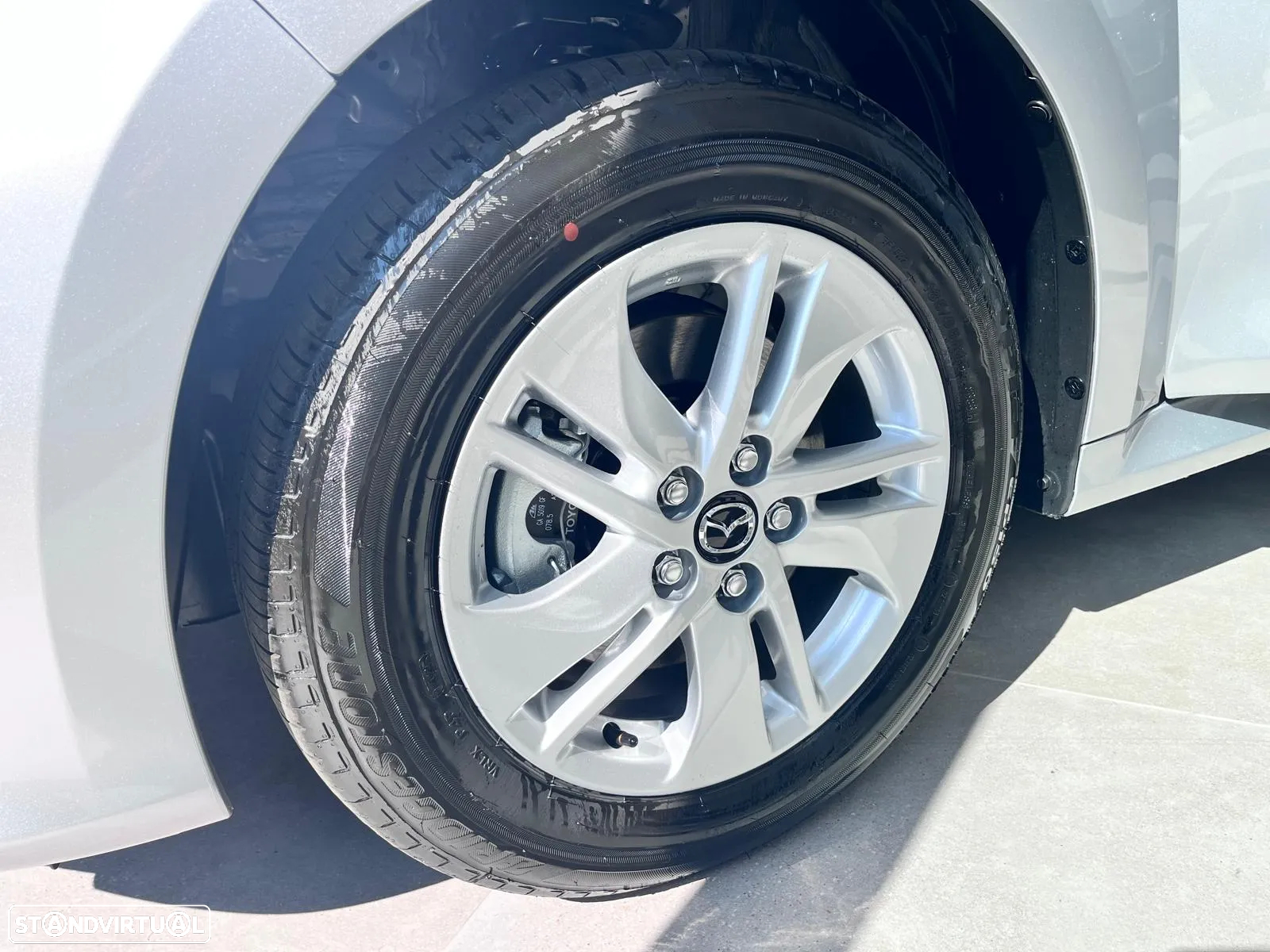 Mazda 2 1.5 L Hybrid VVT-i Centre-Line - 20