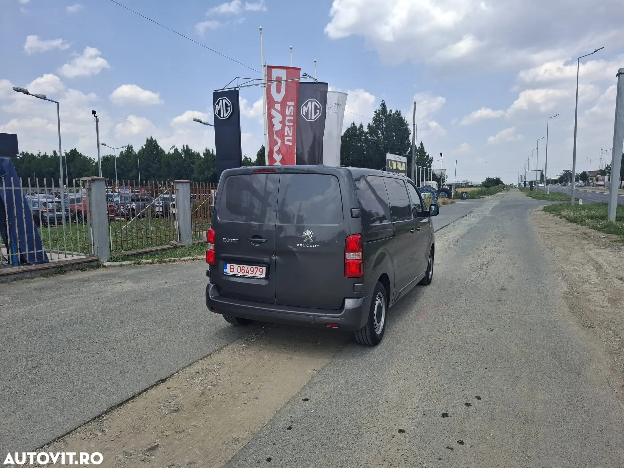Peugeot Expert 2.0 BlueHDi 145 L1 - 6