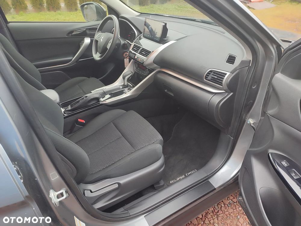 Mitsubishi Eclipse Cross 1.5 T-MIVEC (ClearTec) CVT 4WD Active+ - 10