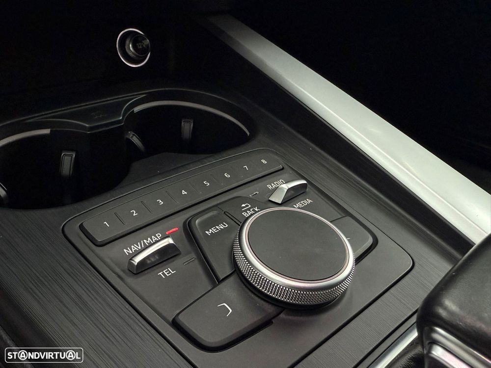 Audi A4 Avant 2.0 TDI S-line S tronic - 22