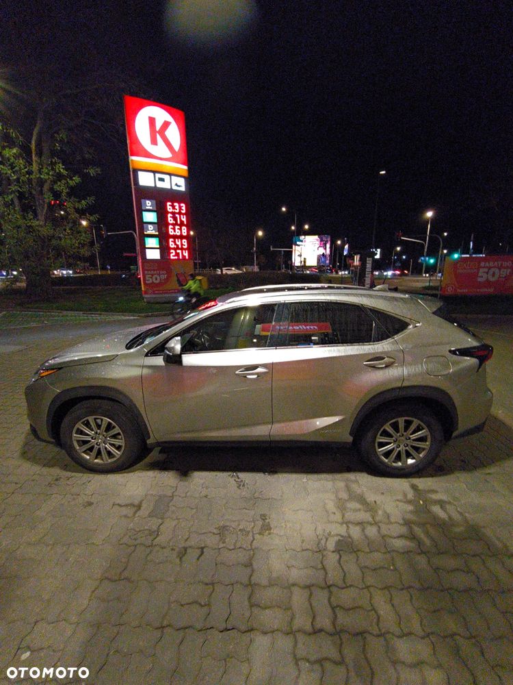 Lexus NX 300h Elite AWD - 14