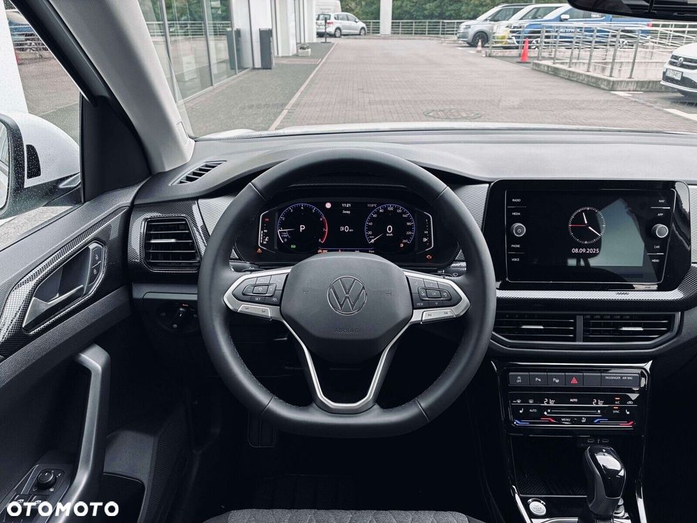 Volkswagen T-Cross - 13