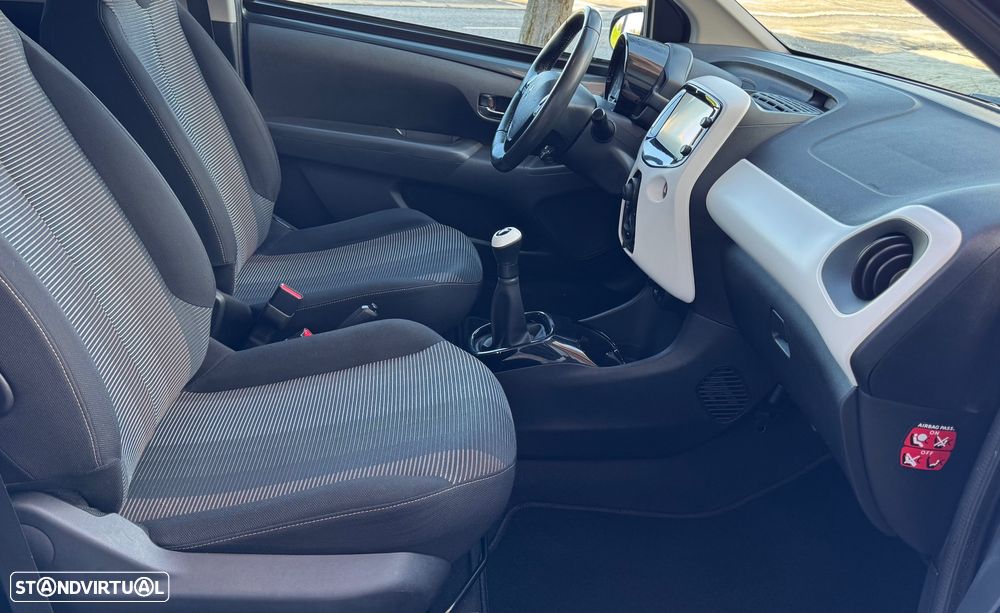 Peugeot 108 1.2 VTi Allure - 27