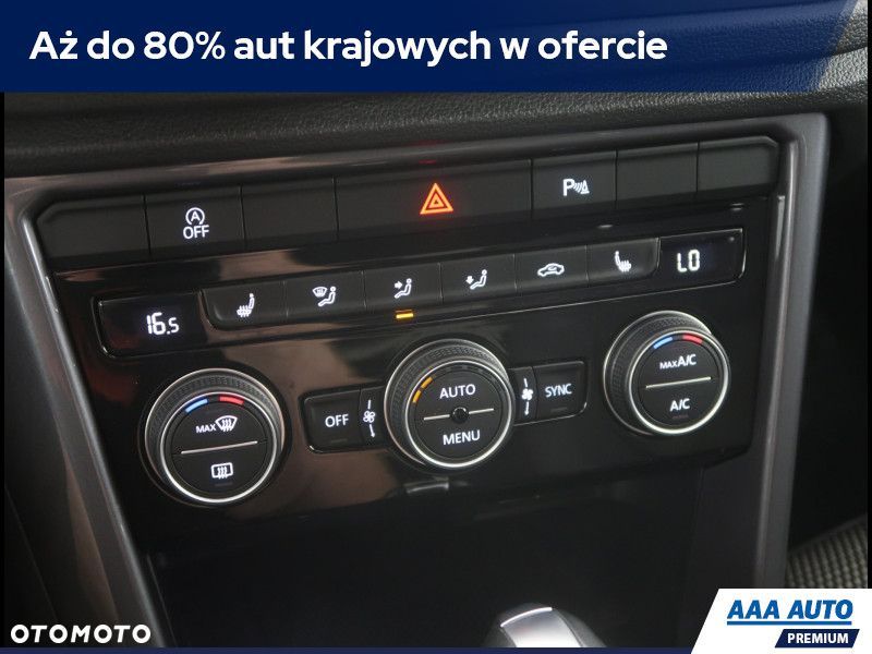 Volkswagen T-Roc - 13