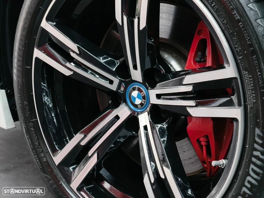 BMW 330 e Pack Desportivo M Pro Auto - 21