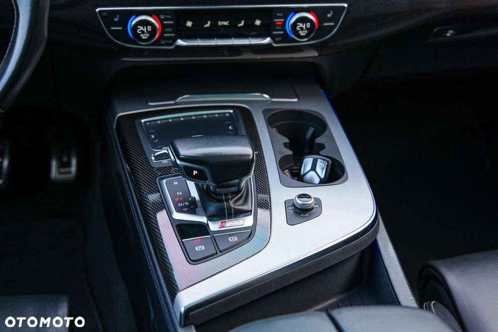 Audi SQ7 - 19