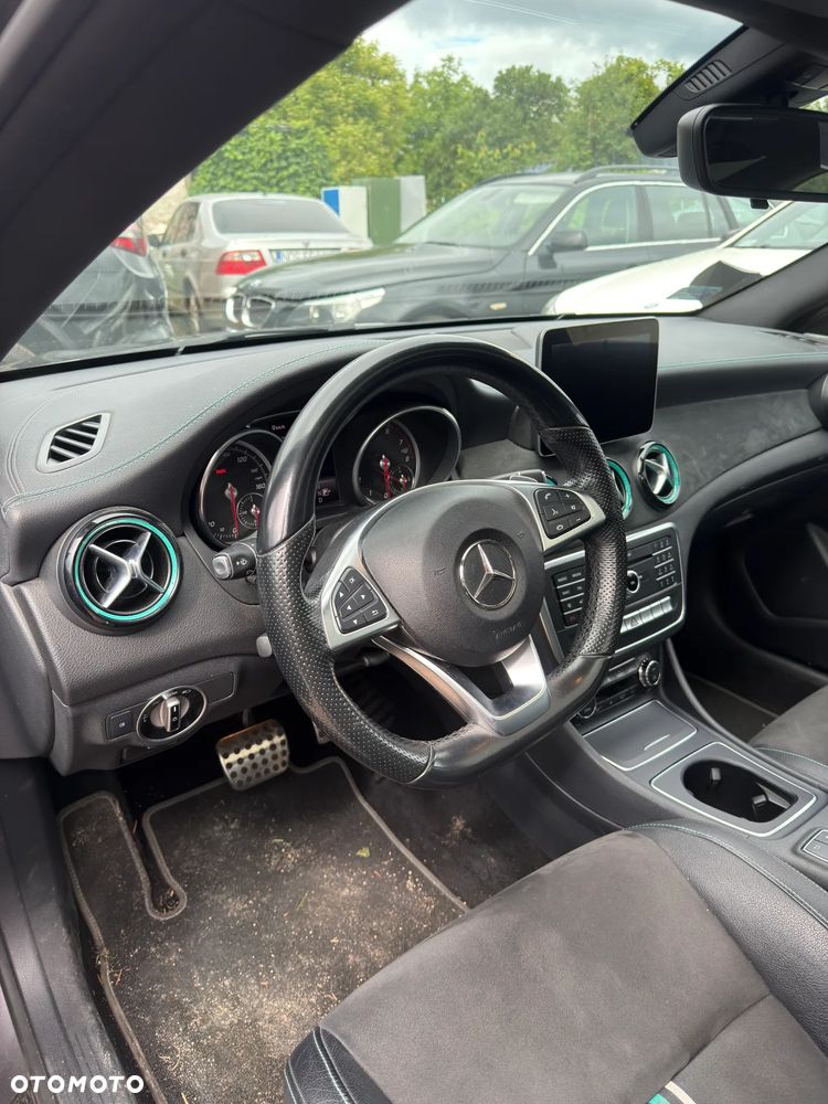 Mercedes-Benz CLA 250 Sport 4-Matic - 10