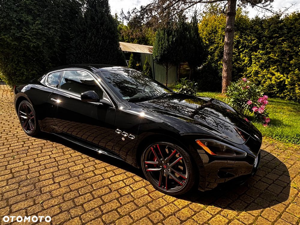 Maserati GranTurismo S - 5