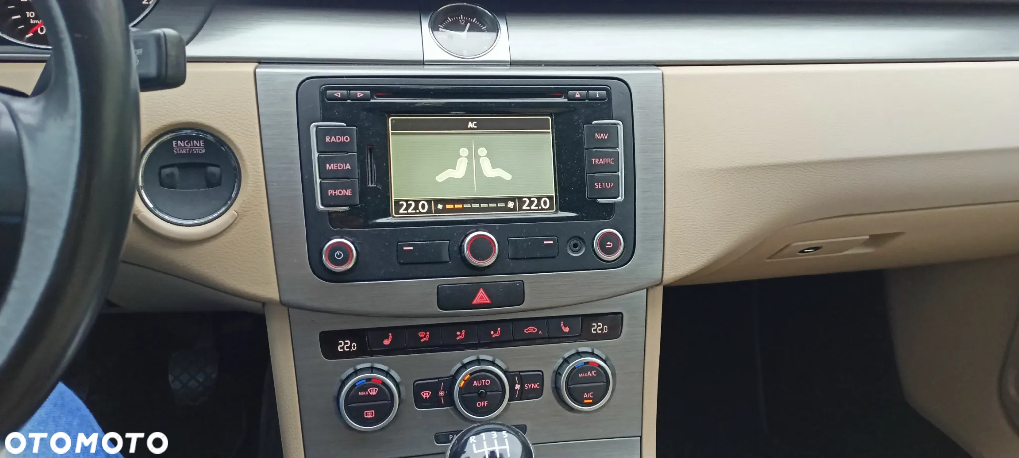 Volkswagen Passat 1.6 TDI Comfortline - 10