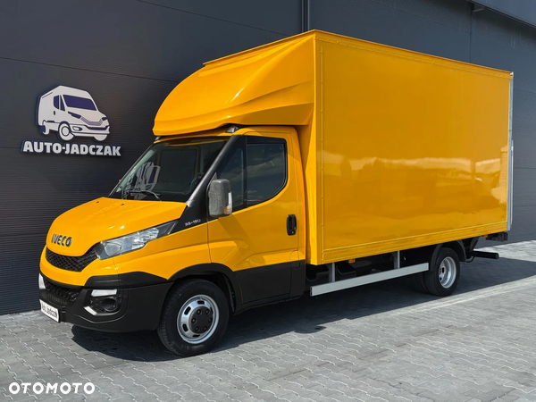 Iveco Daily 35C15 3.0 HPI Kontener 8 palet + winda 750kg + drzwi boczne **KLIMA**Kamera**Serwis**Sprowadzony**Bez AdBlue**
