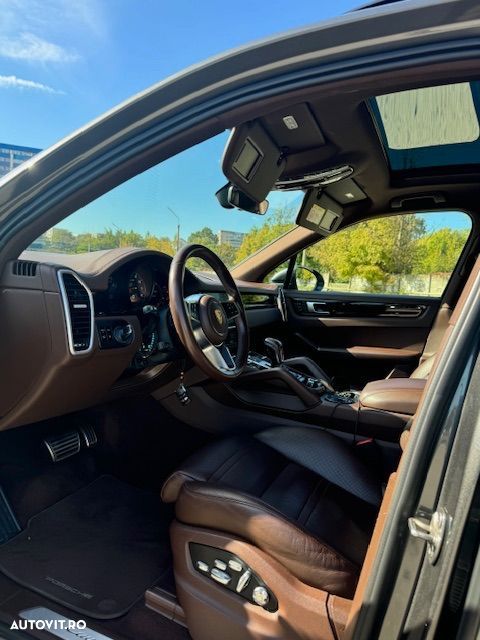 Porsche Cayenne S Tiptronic S - 6