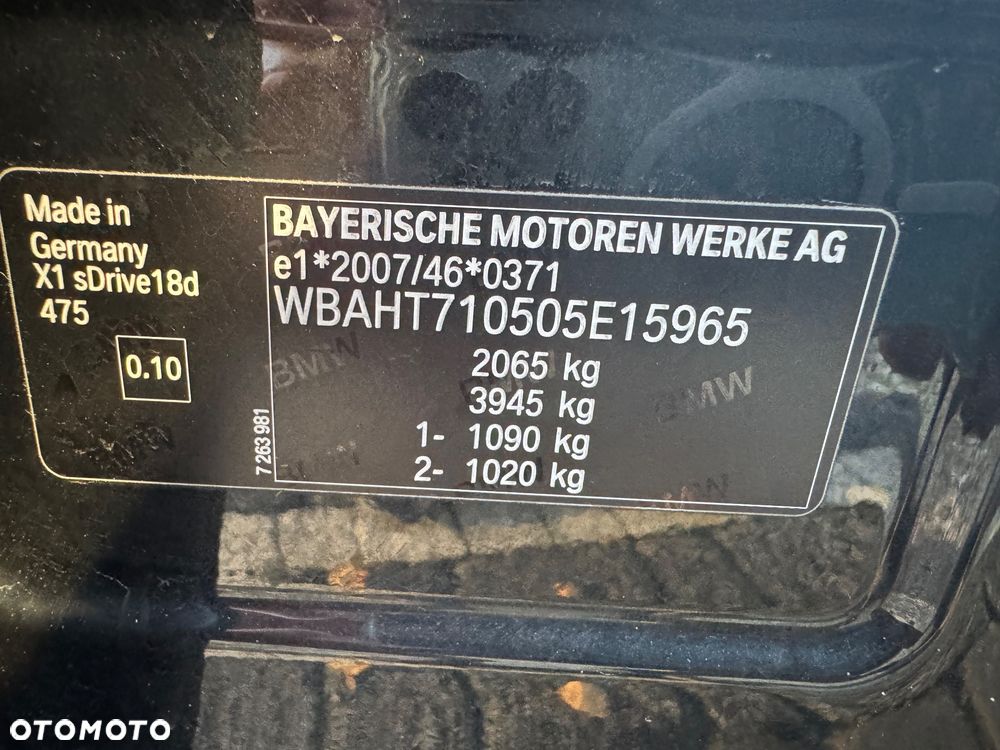 BMW X1 sDrive18d xLine - 40