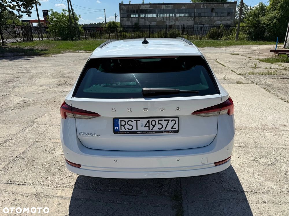 Skoda Octavia 2.0 TDI Ambition DSG - 3
