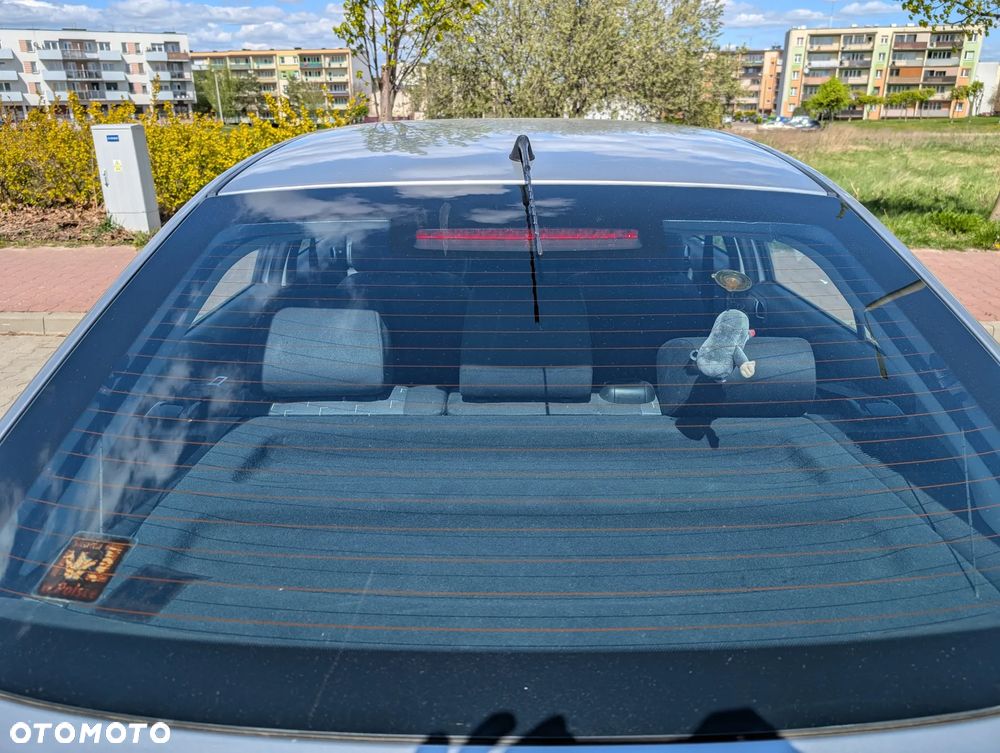 Skoda Octavia 1.6 Tour - 6