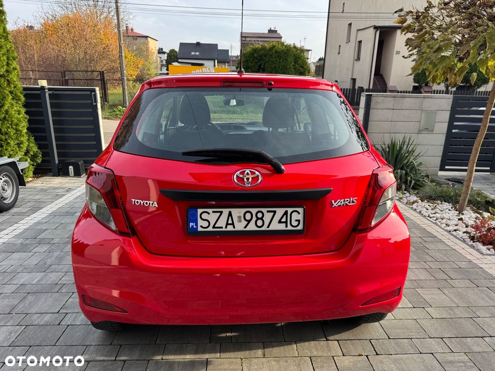 Toyota Yaris - 6