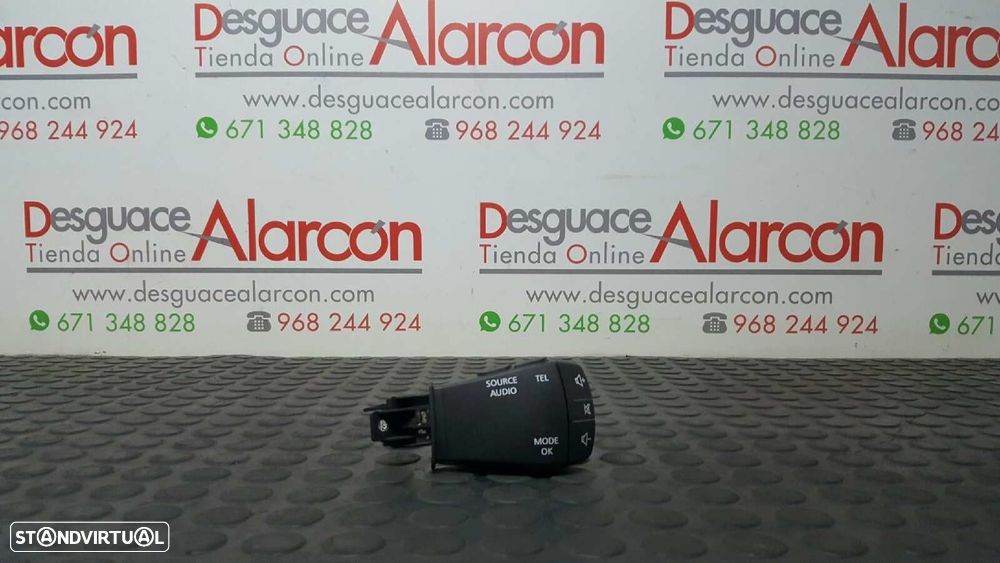 CONTROLE DO SISTEMA DE ÁUDIO / RÁDIO CD RENAULT MEGANE IV BERLINA 5P GT-LINE - 1