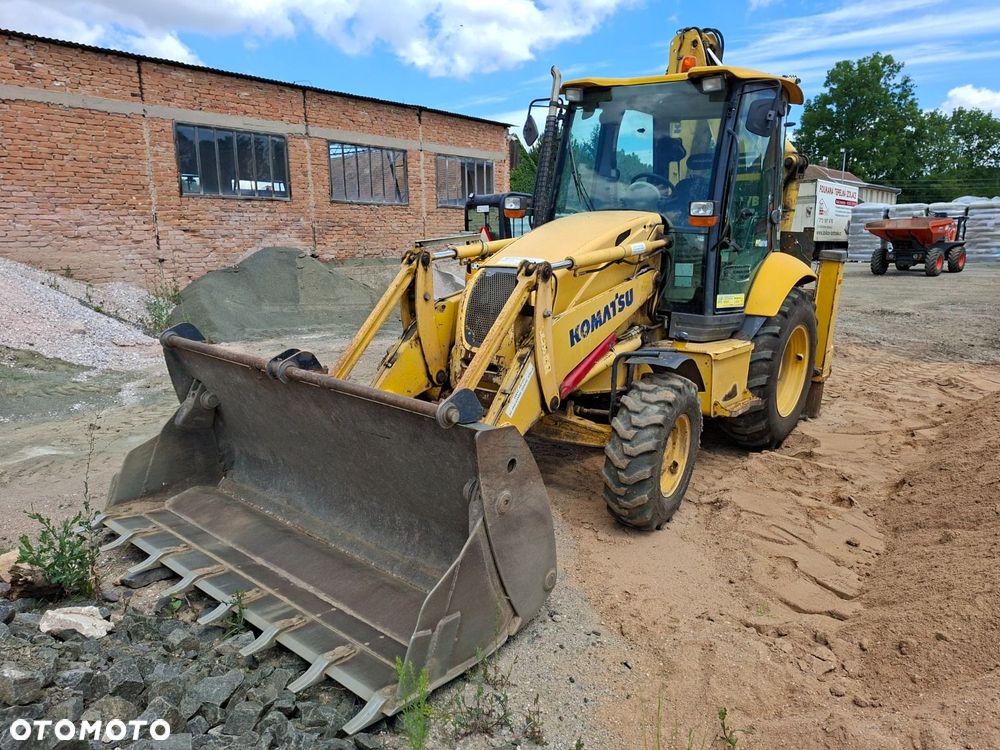 Komatsu Wb 97 R-5E0 4X4 - 1