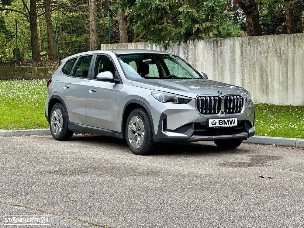 BMW iX1 xDrive30 - 8