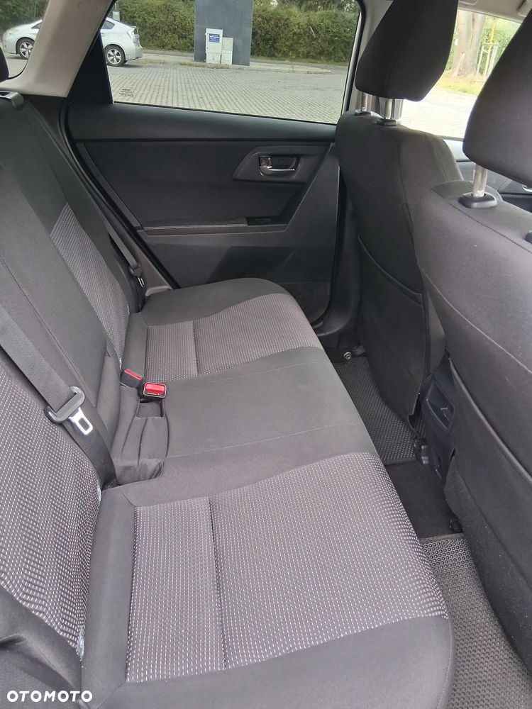 Toyota Auris 1.8 HSD Luna - 9