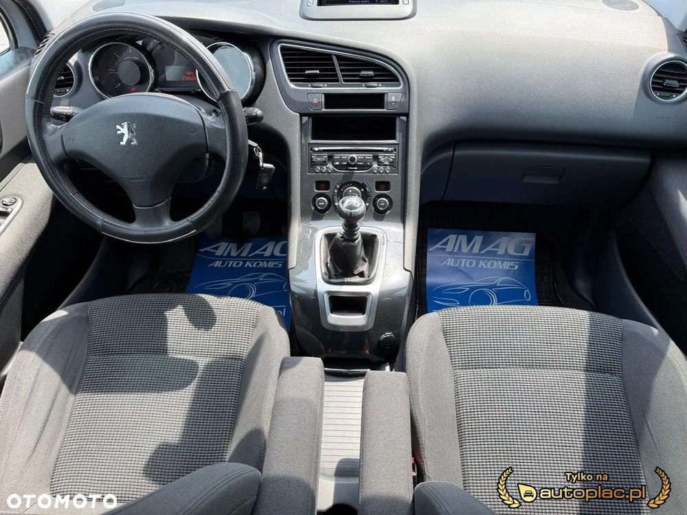Peugeot 5008 - 21