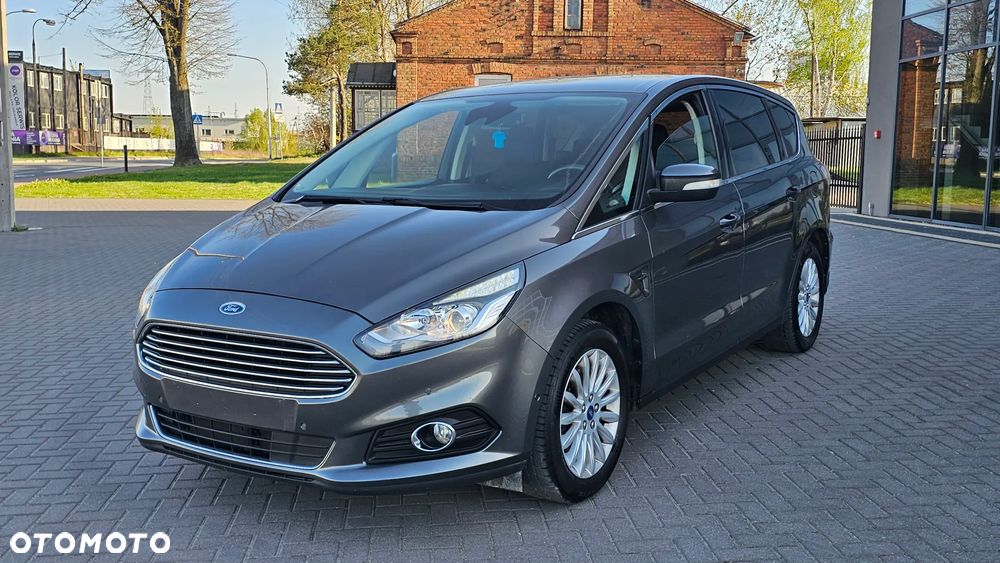 Ford S-Max - 33