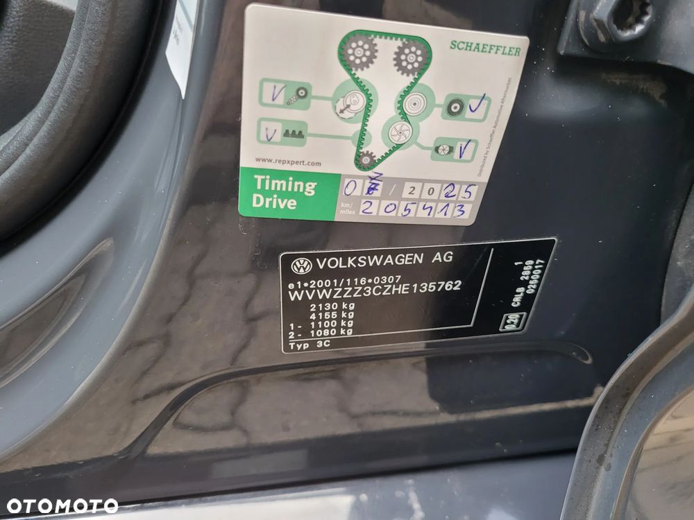Volkswagen Passat - 27