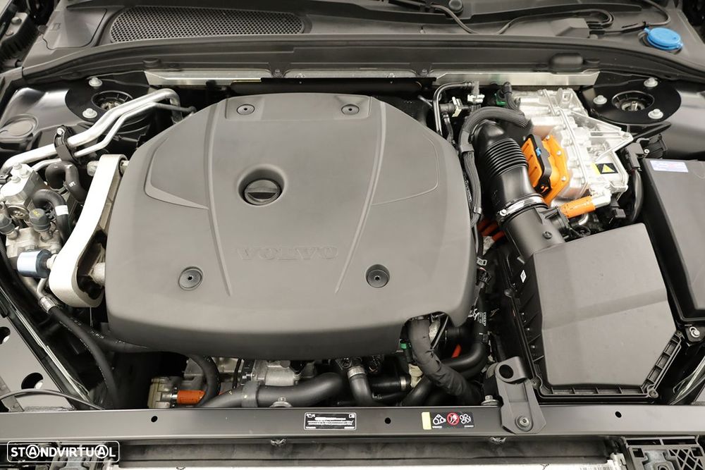 Volvo V60 2.0 T6 AWD TE Plus Bright - 22