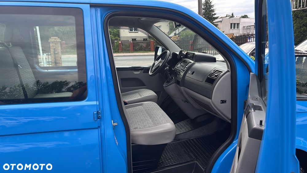 Volkswagen Transporter T5 - 21