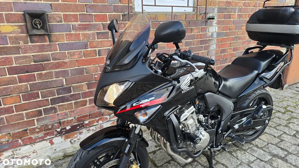 Honda CBF - 3