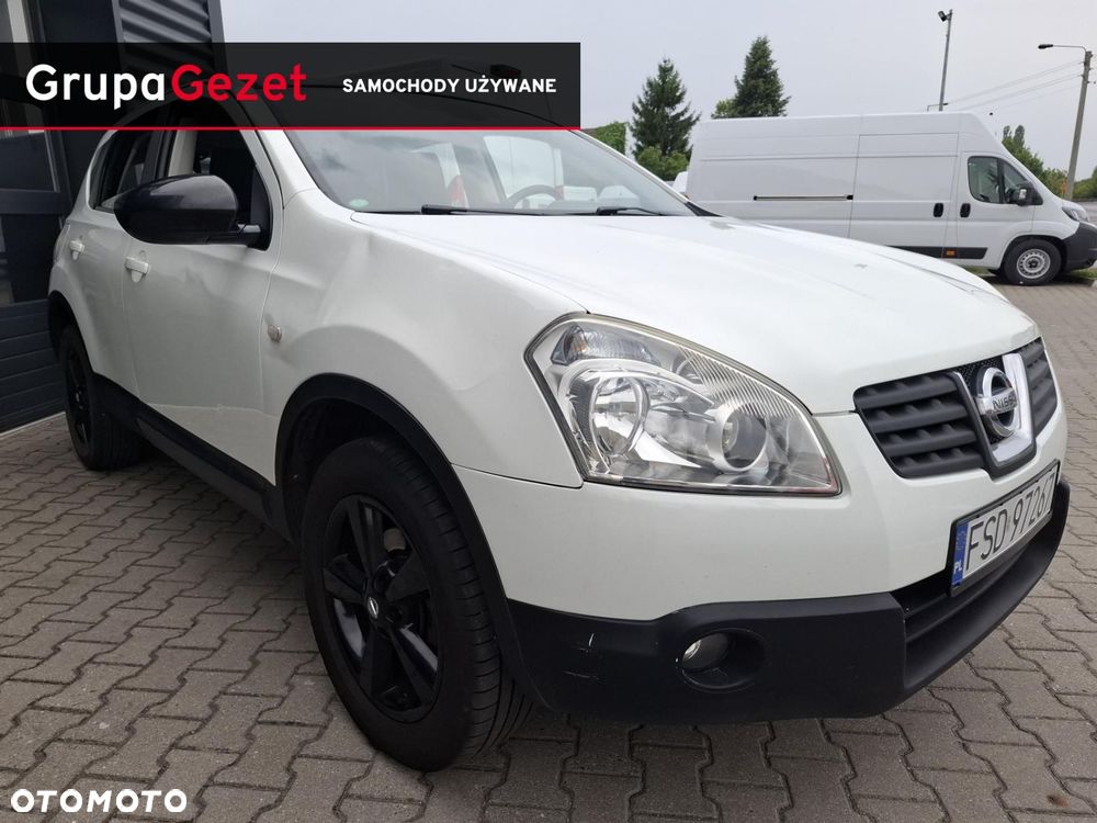 Nissan Qashqai - 2