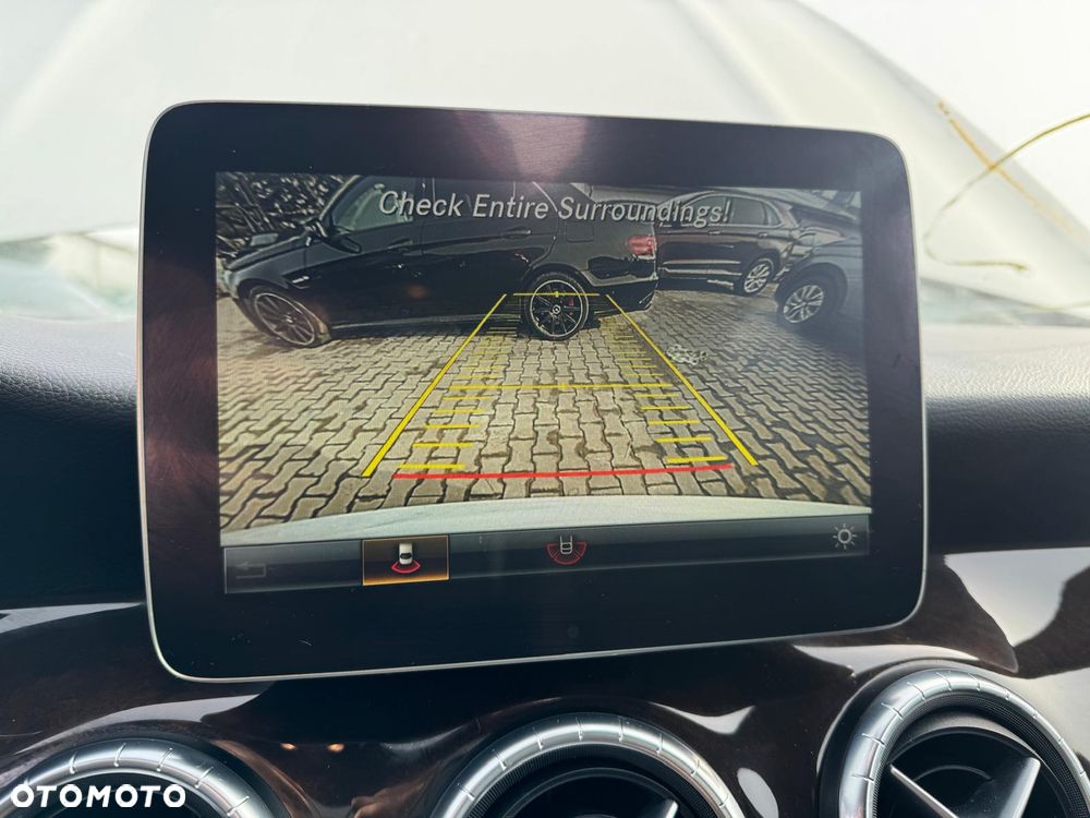 Mercedes-Benz CLA 250 7G-DCT - 19