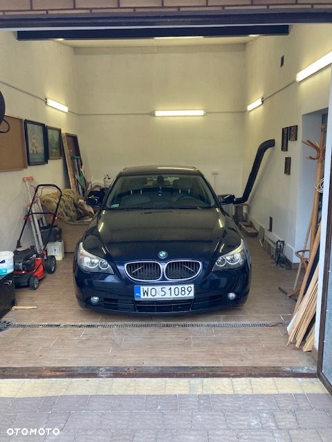 BMW Seria 5 520d - 3