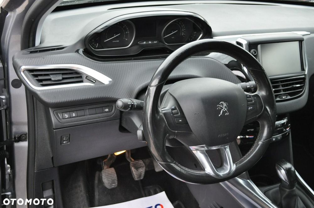 Peugeot 2008 120 VTI Allure - 17