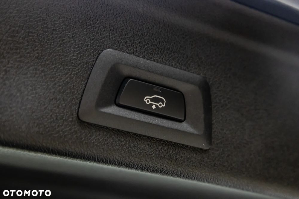 BMW X6 xDrive30d - 36