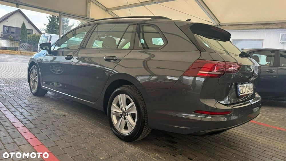 Volkswagen Golf Variant 1.5 eTSI mHEV Business DSG - 27