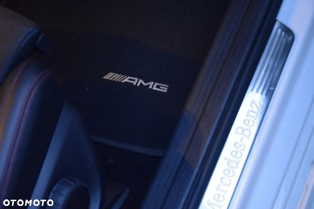 Mercedes-Benz Klasa A 200 7G-DCT AMG Line - 35